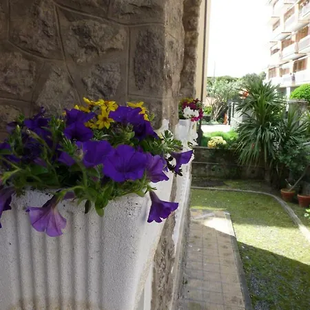 Flamingo & Cactus By The Sea Apartamento Levanto Exterior foto